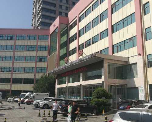 探秘辅助生殖:代孕妈妈的经历与现实